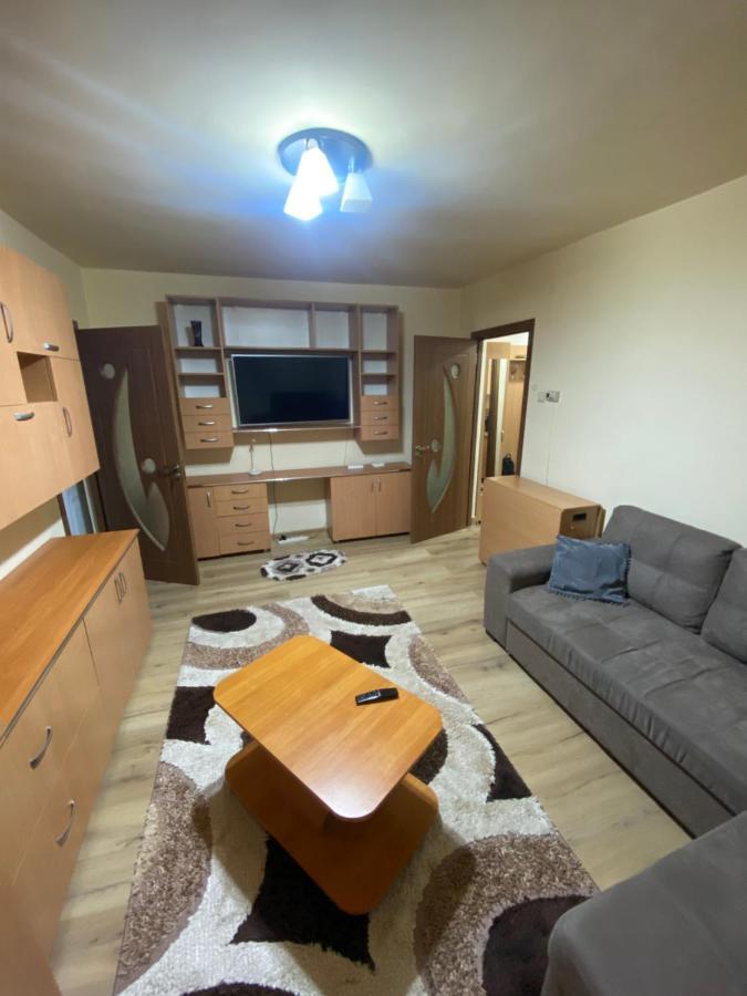 Apartament Regim Hotelier Deva Exterior photo
